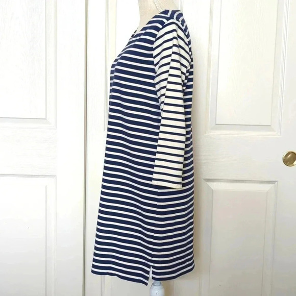 Vineyard Vines Women's Dress Blue & Cream Striped Long Sleeve - Picture 2 of 3